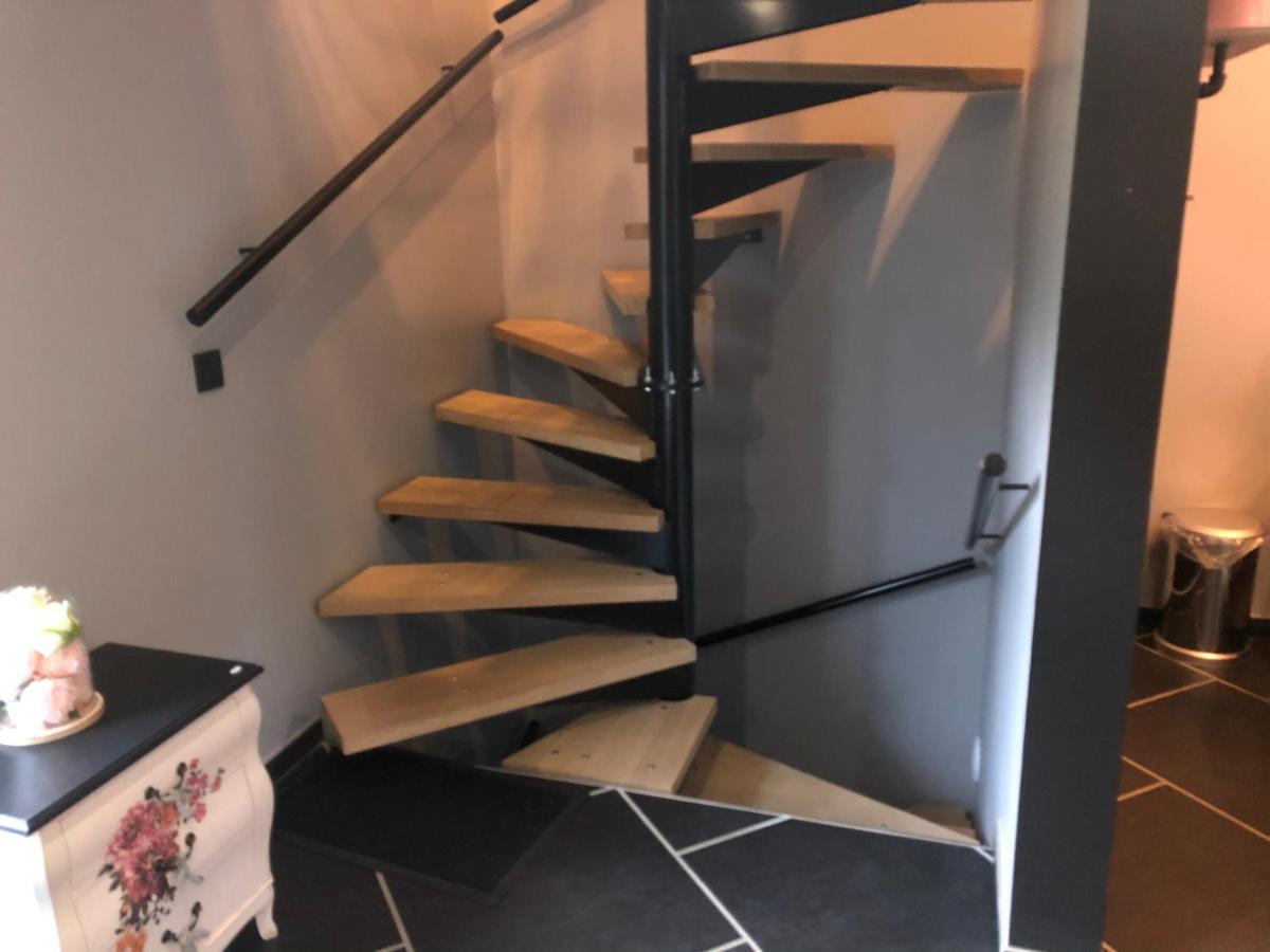 Loft D Isa Avec Wifi Netflix Apartment Gesves Екстериор снимка