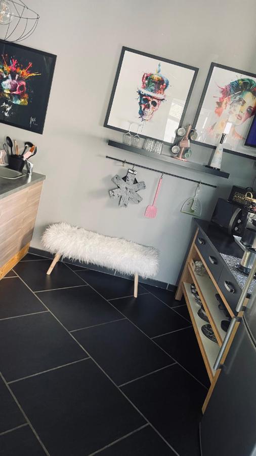 Loft D Isa Avec Wifi Netflix Apartment Gesves Екстериор снимка